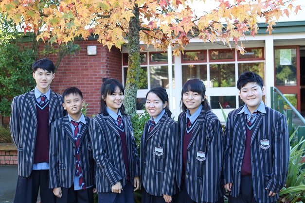 นักเรียนแลกเปลี่ยนระยะสั้น (กลุ่ม)